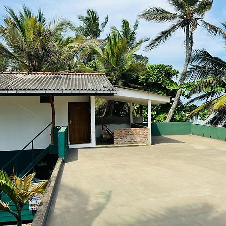 Frangipani Beach Villa Tangalle Exterior photo